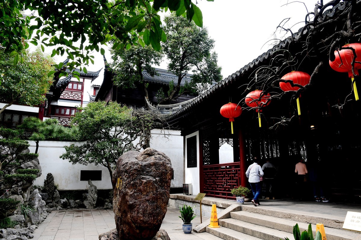 云南 上海游之四六 —— 逛豫园（2）