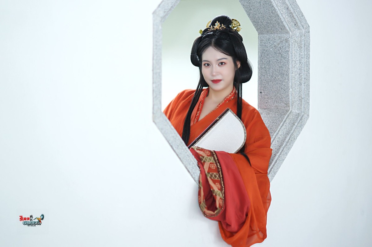 【歌尽桃花扇底风】---淑娴