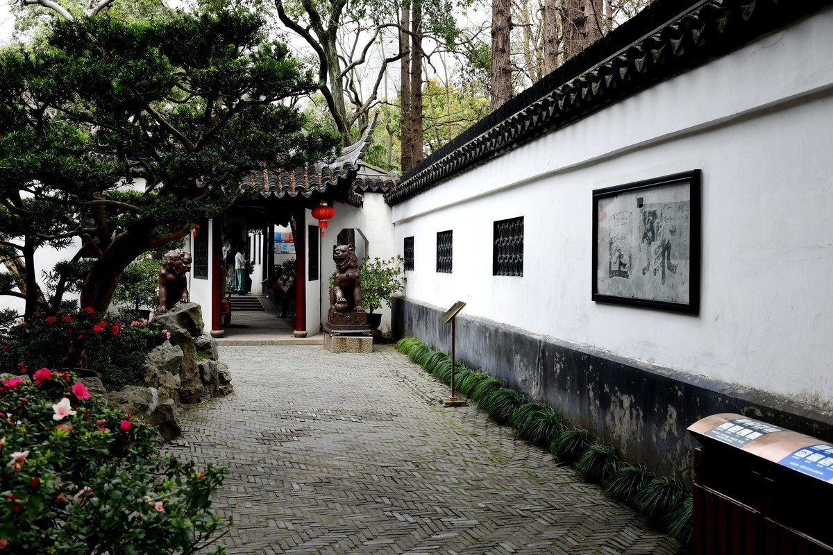 云南 上海游之四六 —— 逛豫园（2）