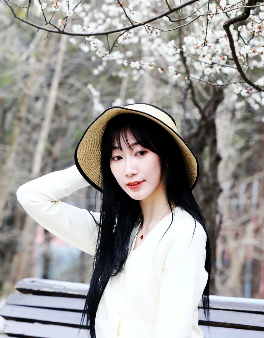 一组清新曼妙素雅的女孩