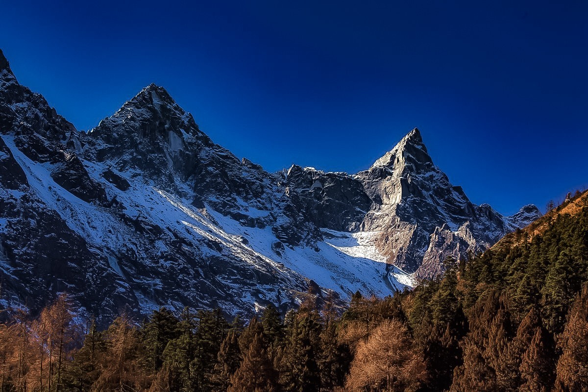 《 毕 棚 沟 》行 摄