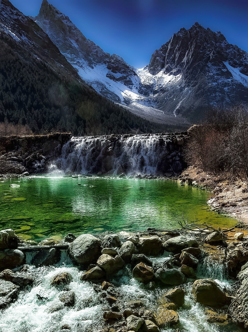 《 毕 棚 沟 》行 摄