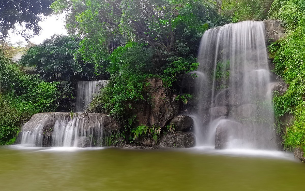 23386 ─ 手机慢门拍流水（手持3）