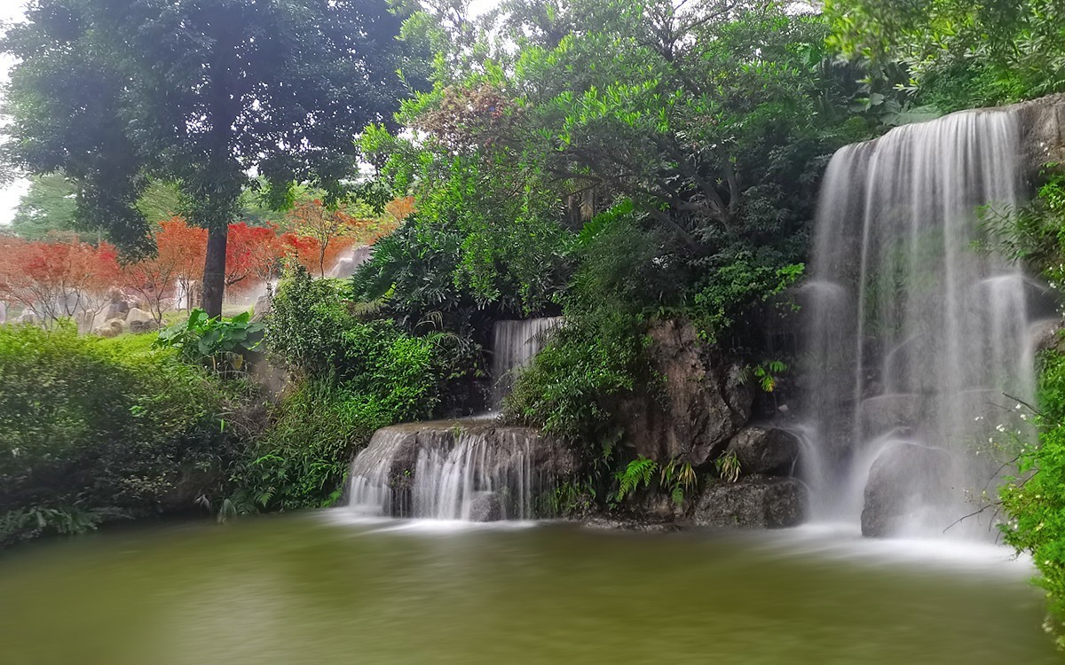 23386 ─ 手机慢门拍流水（手持3）