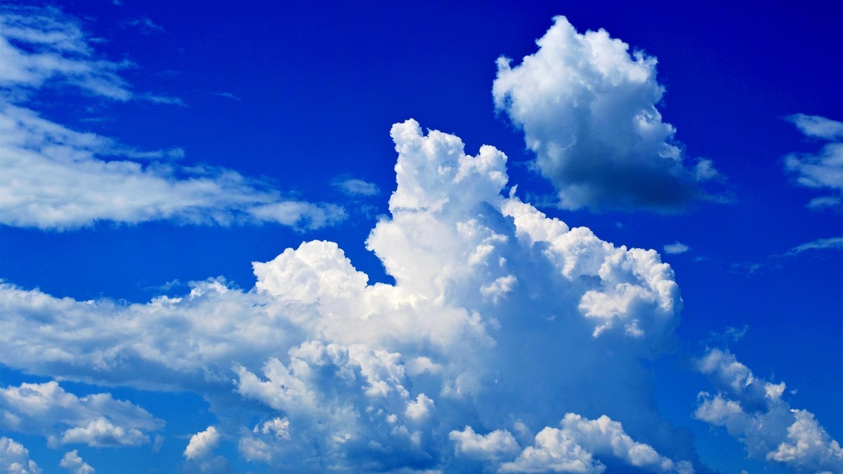 呼伦贝尔的蓝天白云