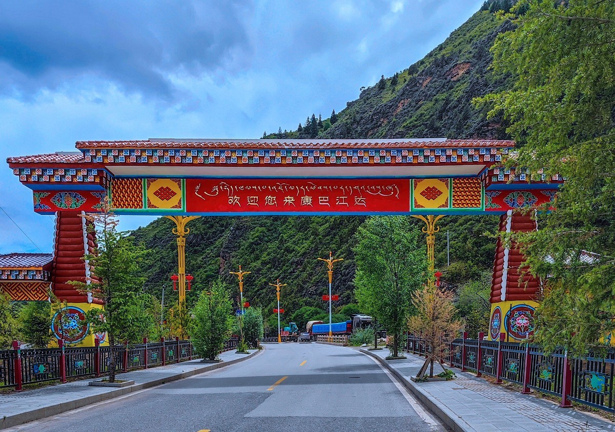 上海～成都～拉萨骑游随拍（78）岗托途中风光