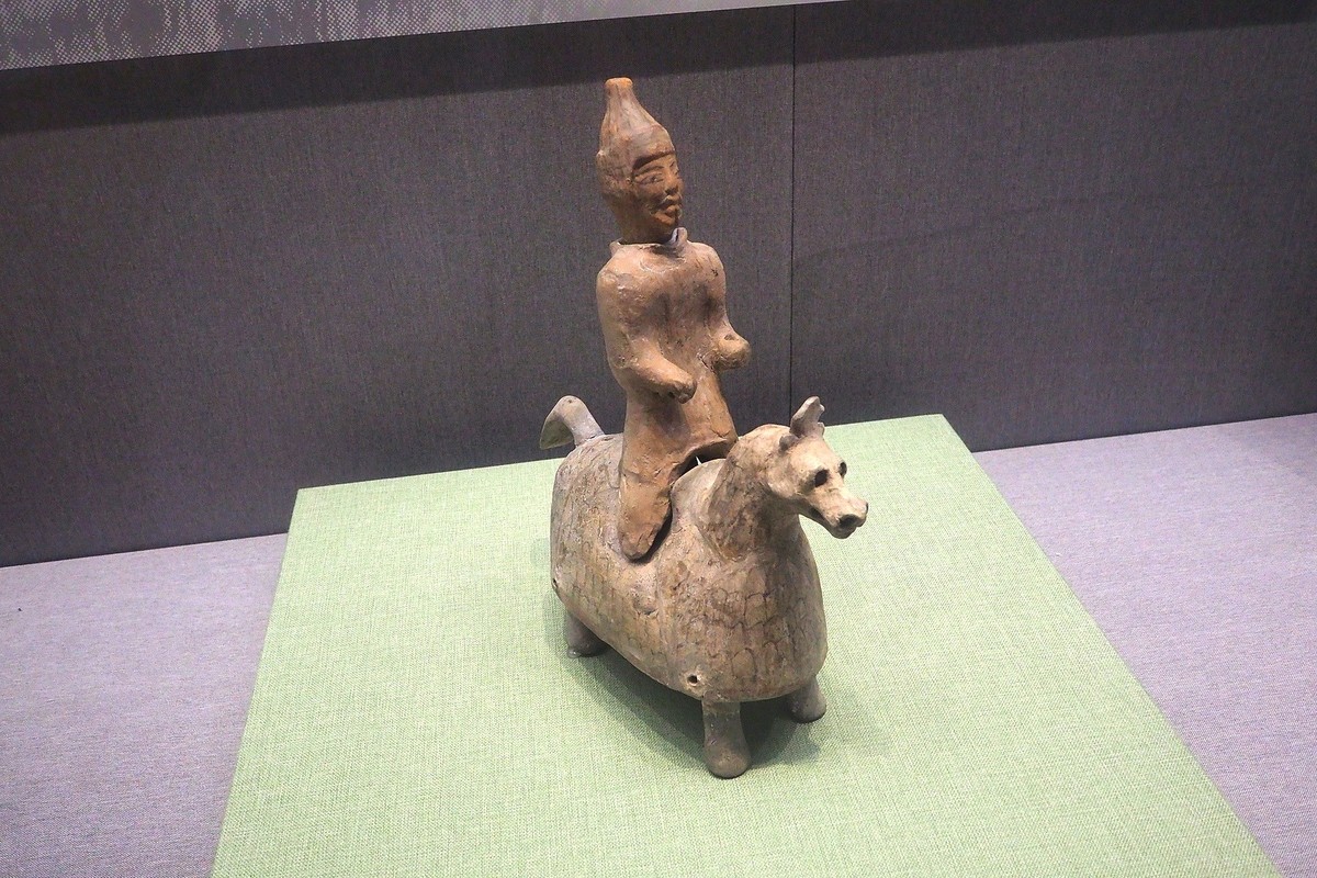 《敕勒长歌—北朝的融合之路》上