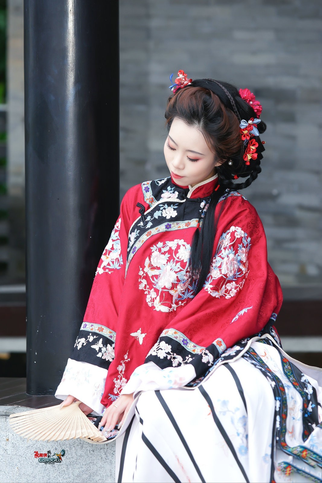 【倚红妆】---芯妍