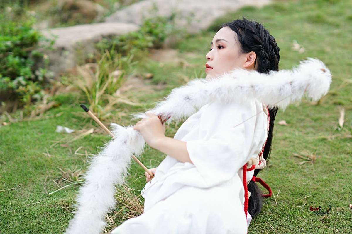 【绿野神明少女】---佳佳