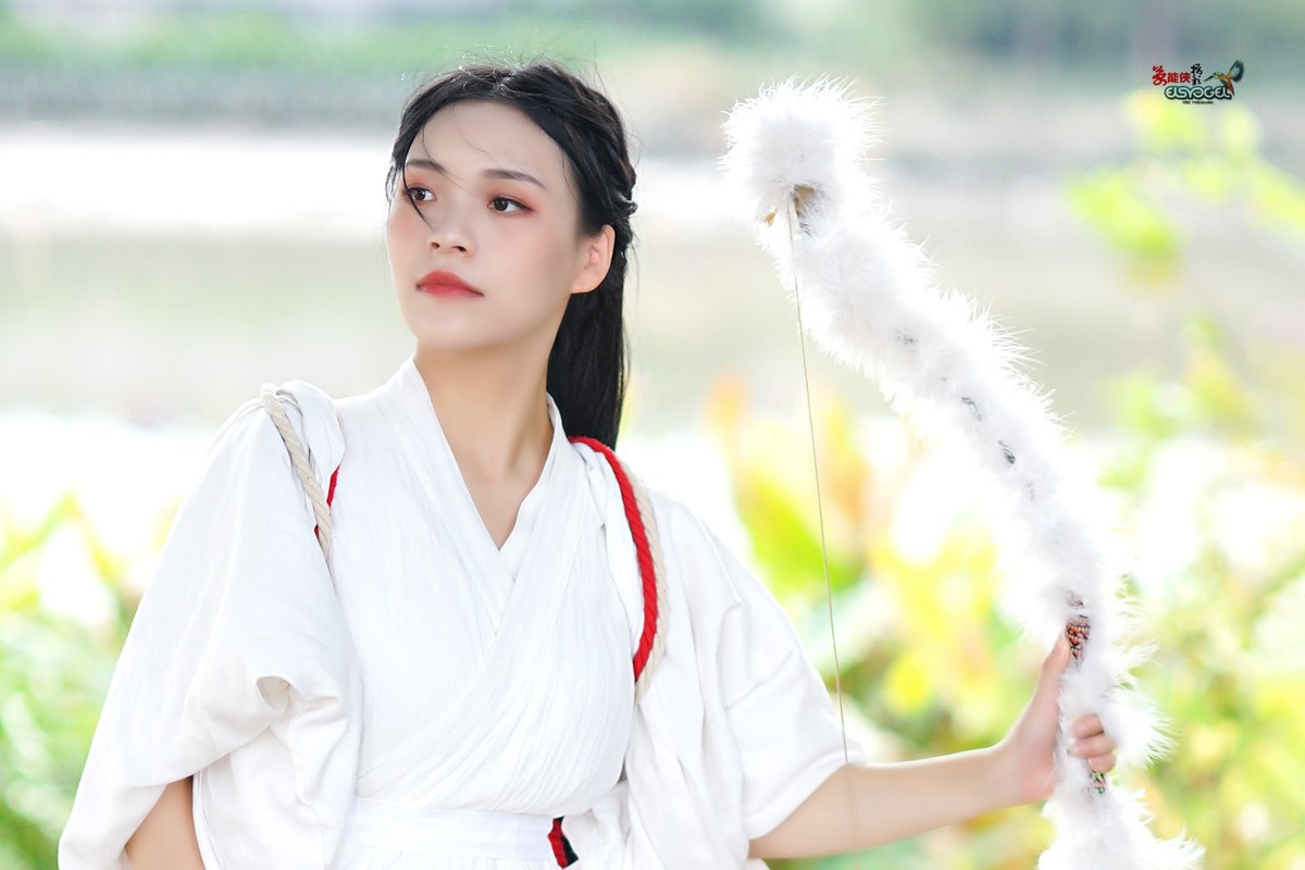 【绿野神明少女】---佳佳