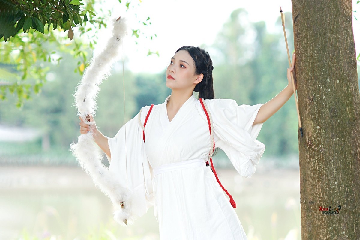 【绿野神明少女】---佳佳