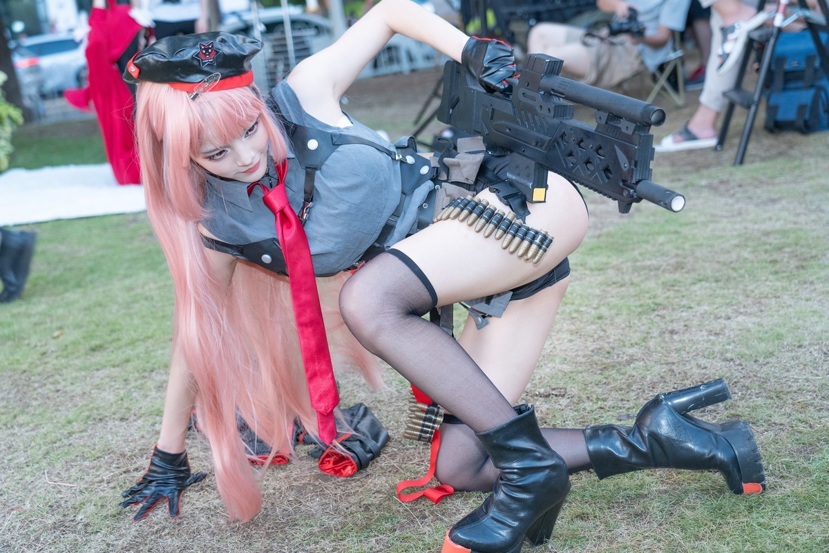 【biu biu biu】-妮姬拉毗显神威