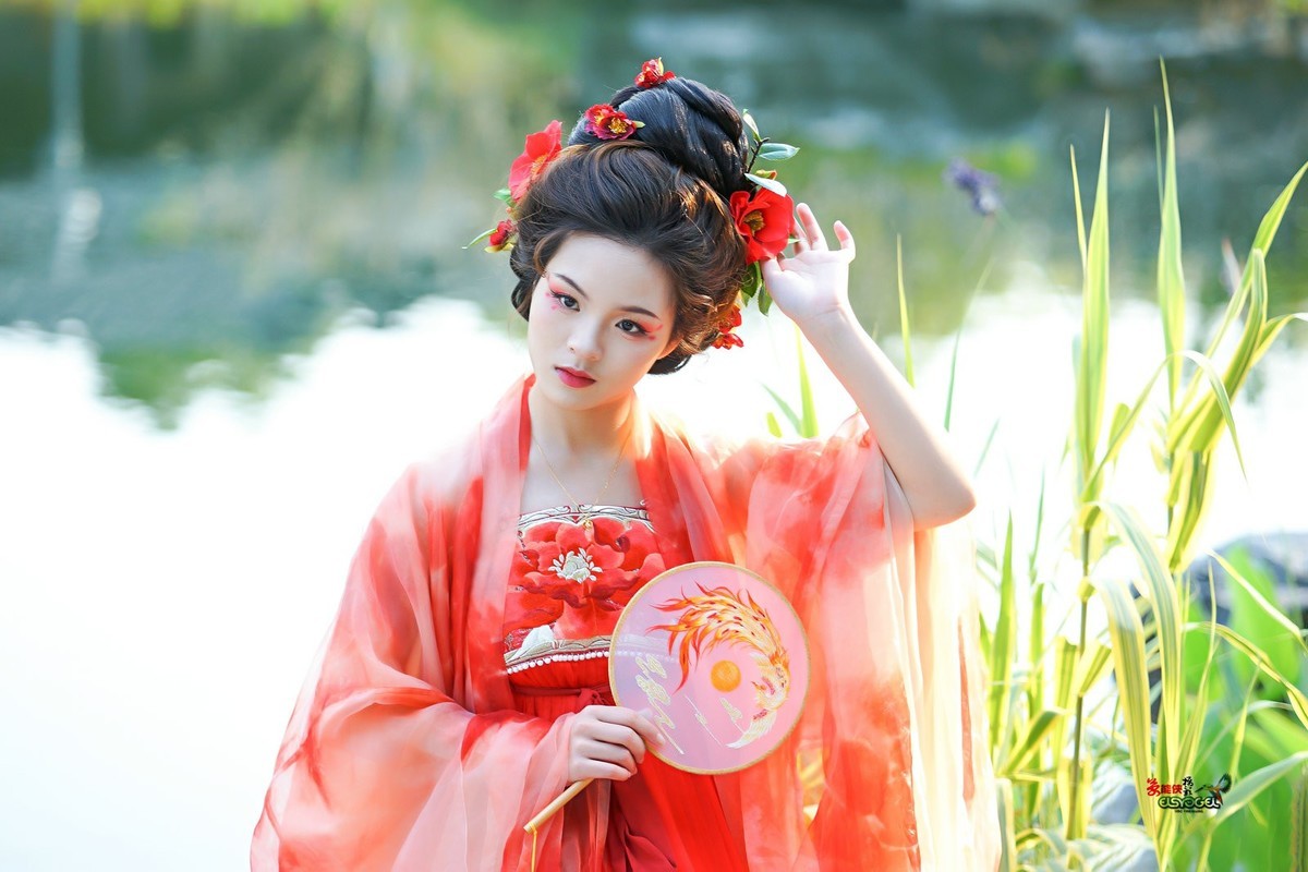 【人间富贵花】---芳芳