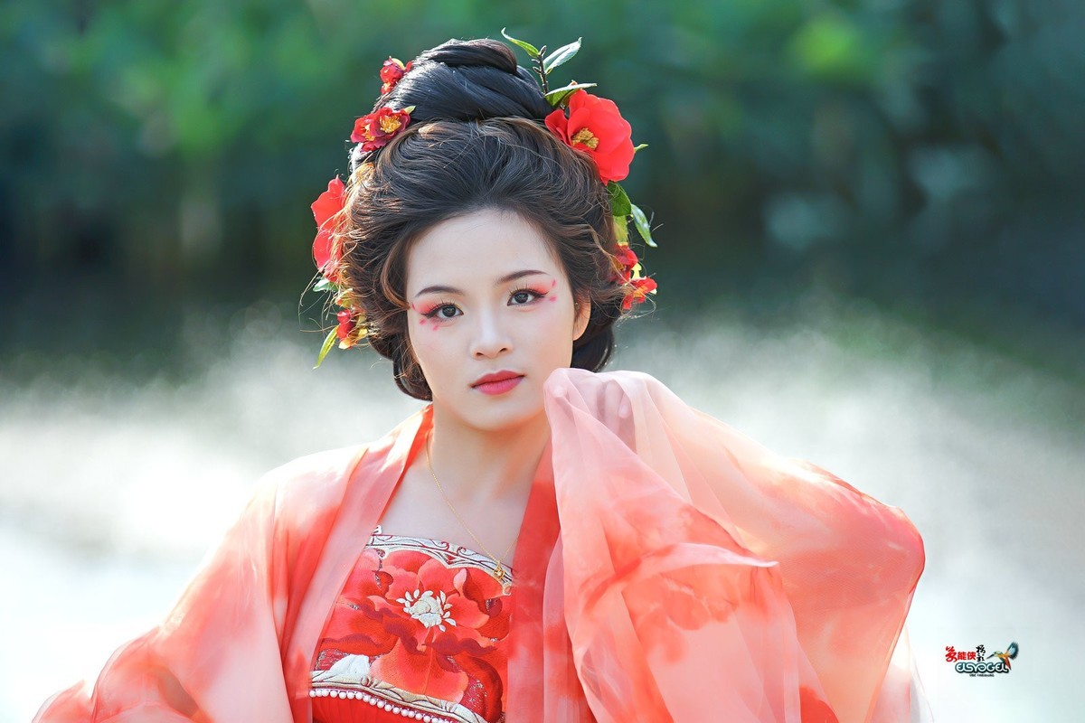 【人间富贵花】---芳芳