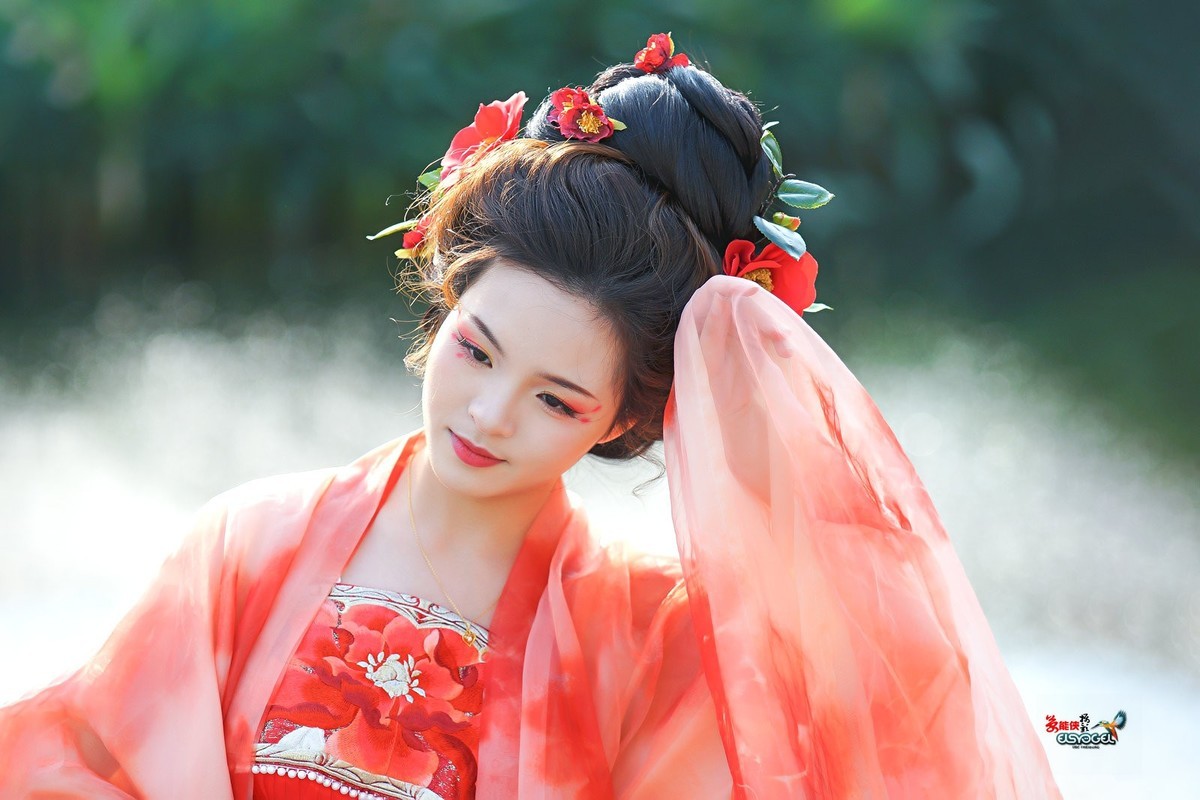 【人间富贵花】---芳芳