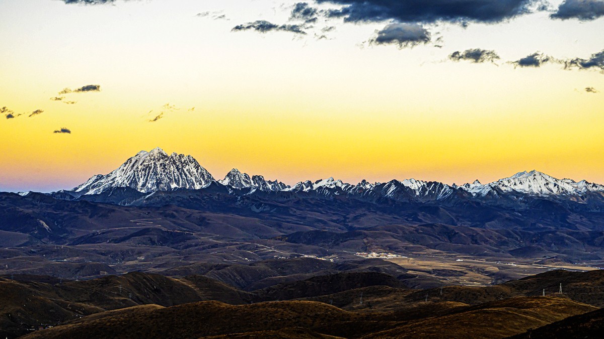 行走在318国道--新都桥段【9】