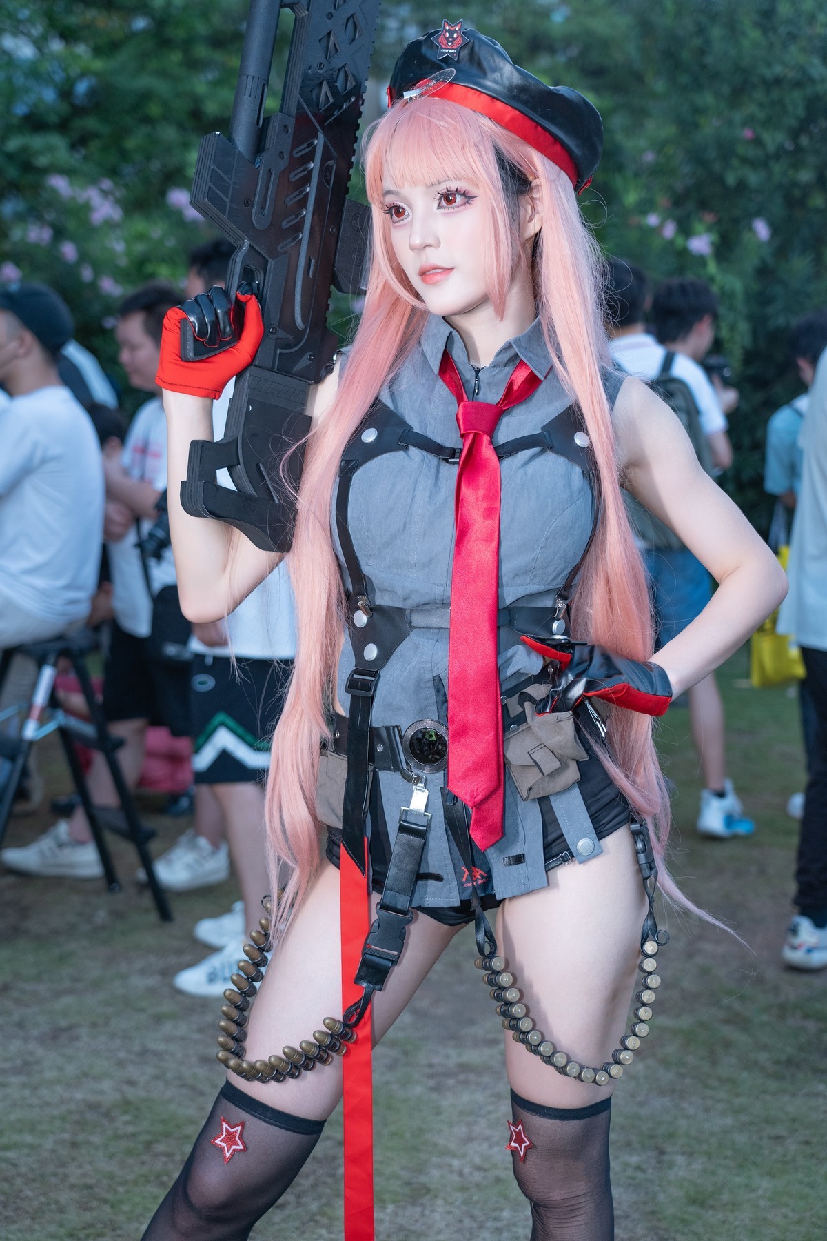 【biu biu biu】-妮姬拉毗显神威