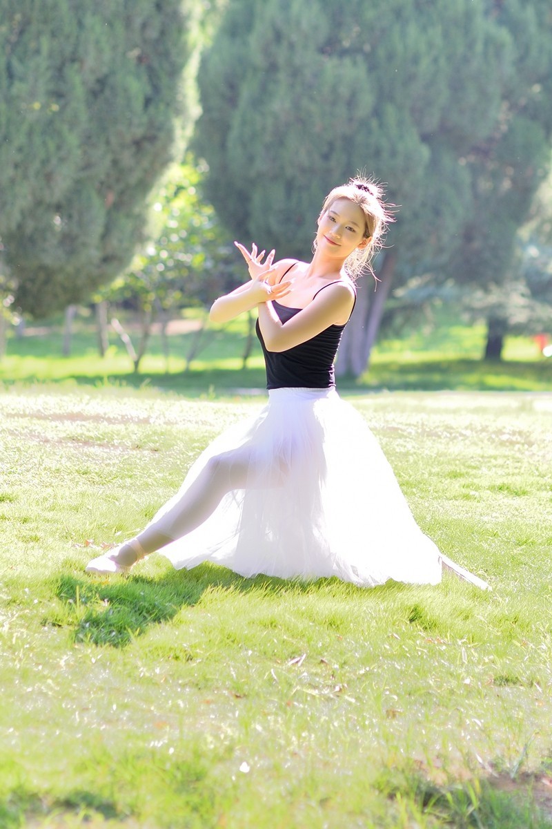 【视觉光影】 舞  蹈  人  像 （1）