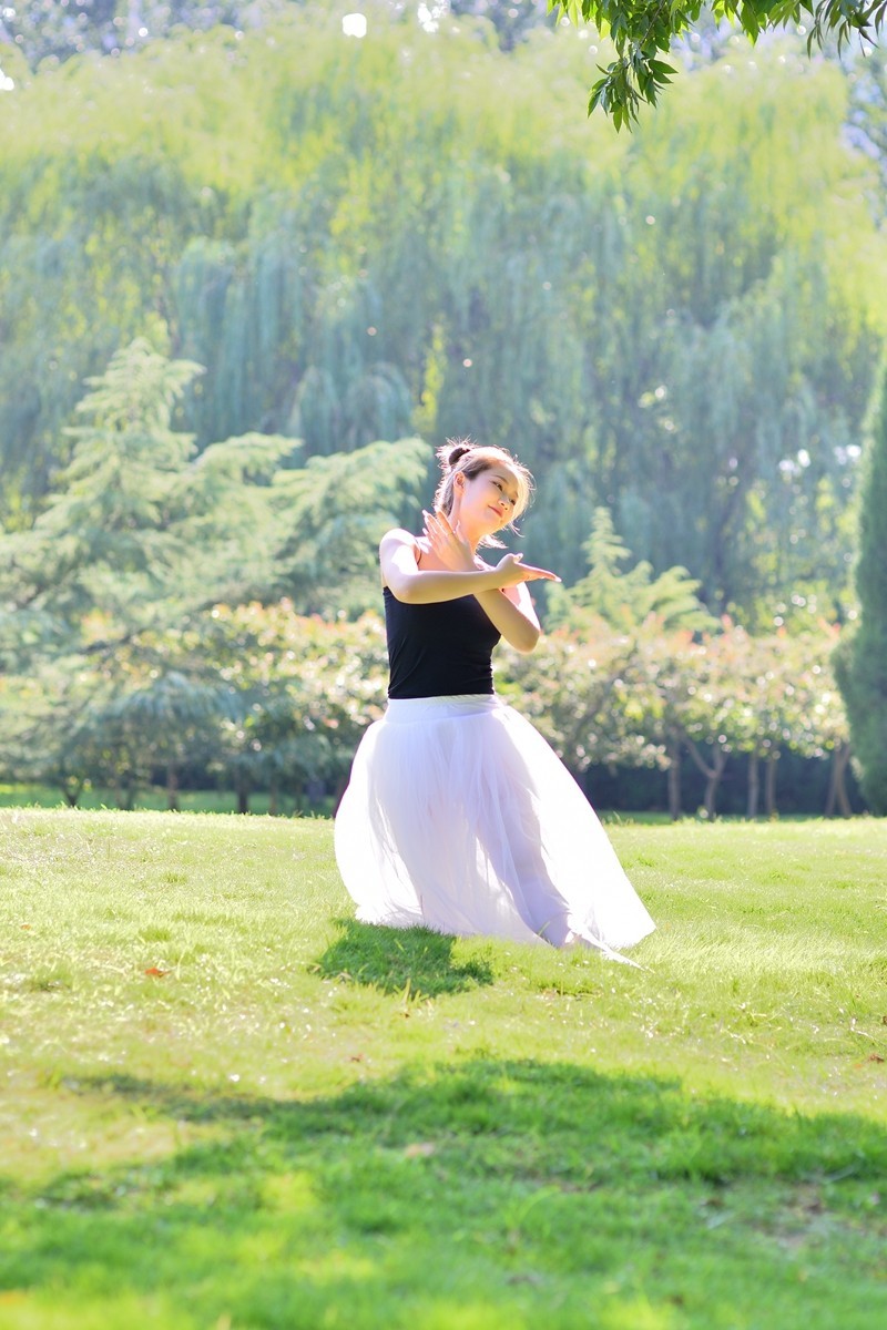 【视觉光影】 舞  蹈  人  像 （1）