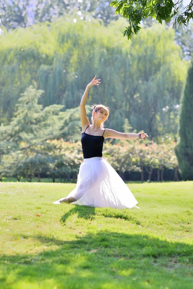 【视觉光影】 舞  蹈  人  像 （1）