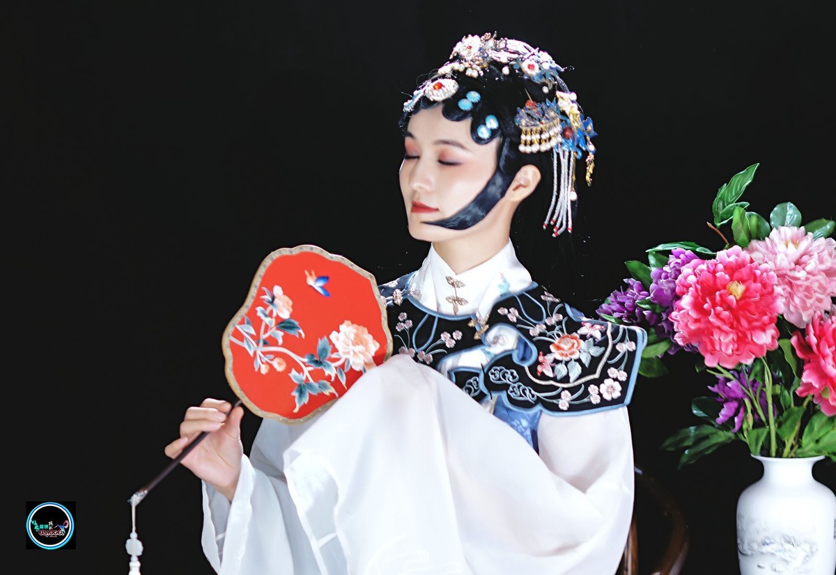 【焉语花戏女】---沛阳