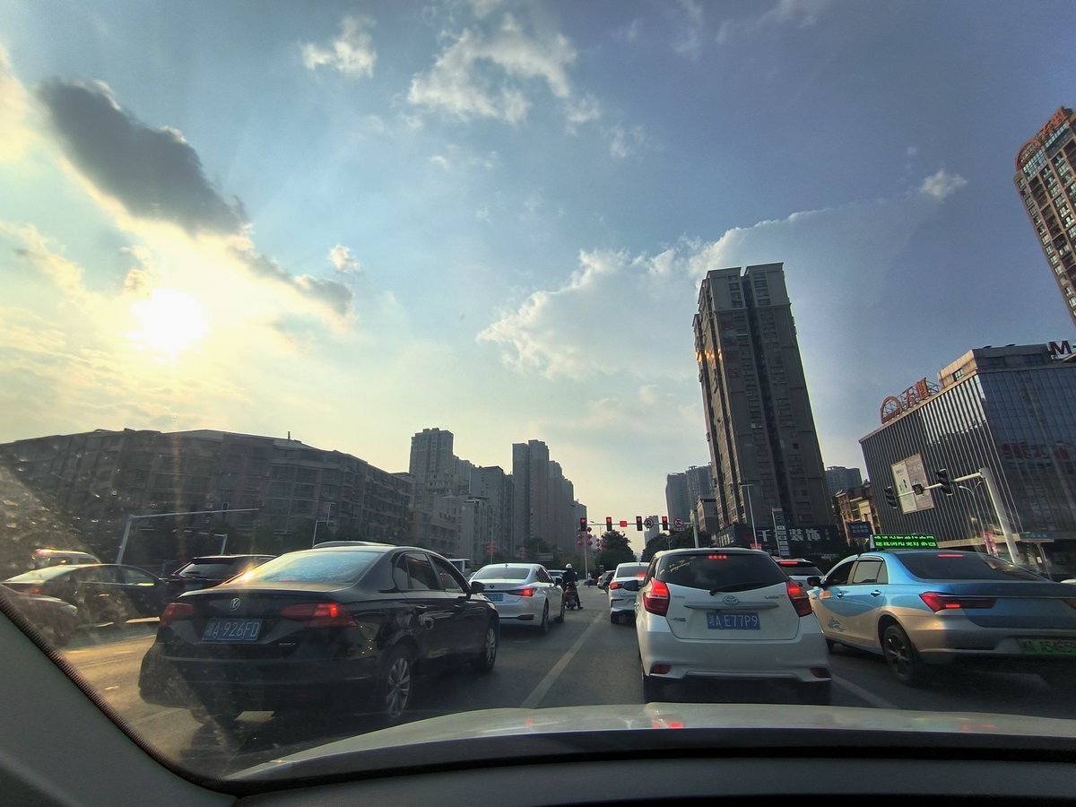 漫步星城 走街串巷（404）关上村