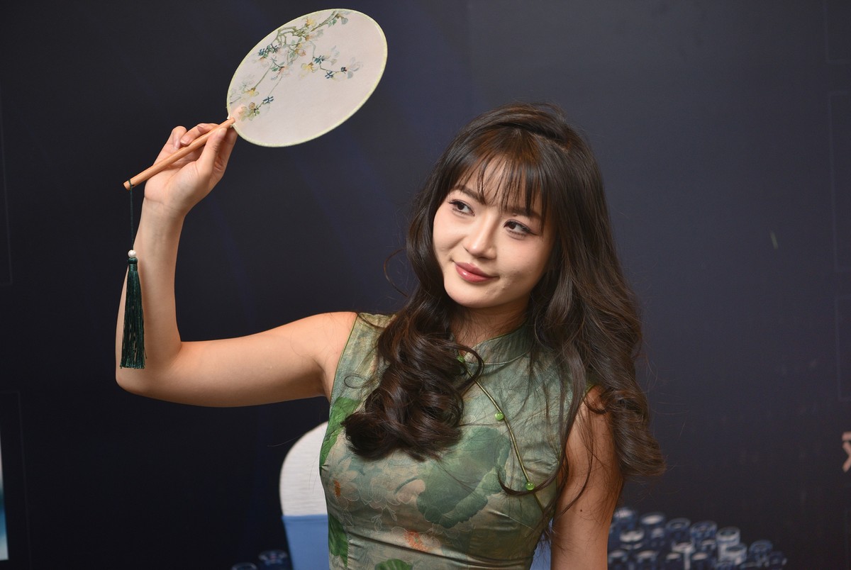 靓丽女模，美丽影像