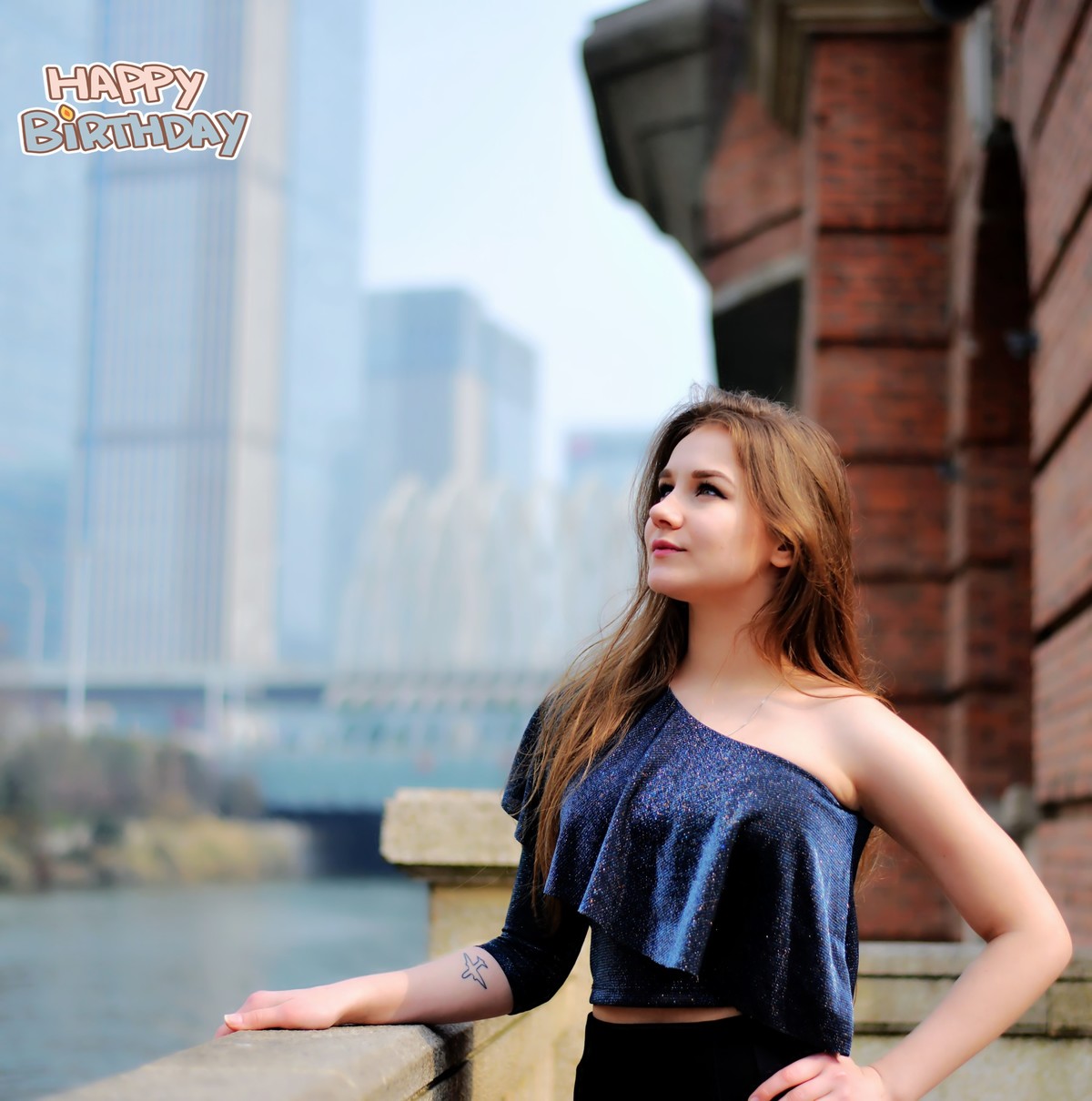 来自莫斯科漂亮的安娜女孩