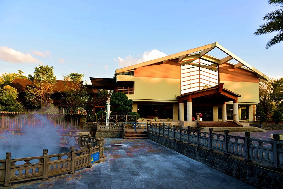 翡翠泉温泉度假村（云南腾冲）