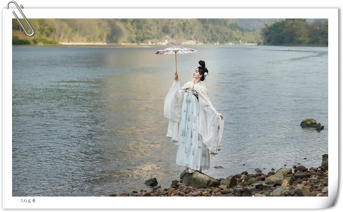 《白素贞》A058 腾龙35-150mm f/2-2.8 Di III VXD