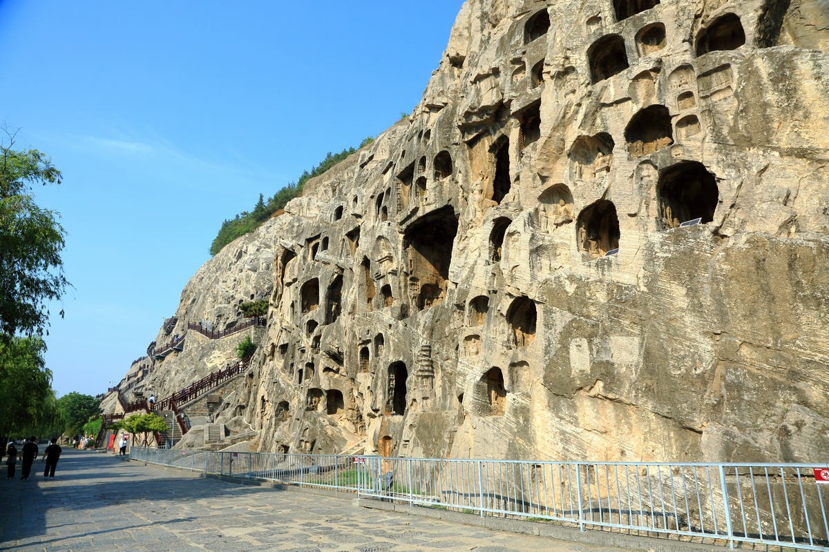 洛阳龙门石窟（一路向北）