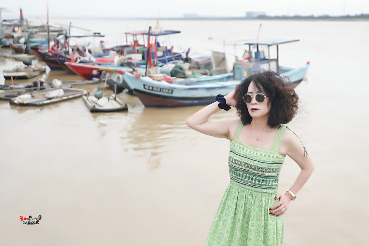 【泉州美女】---方芳