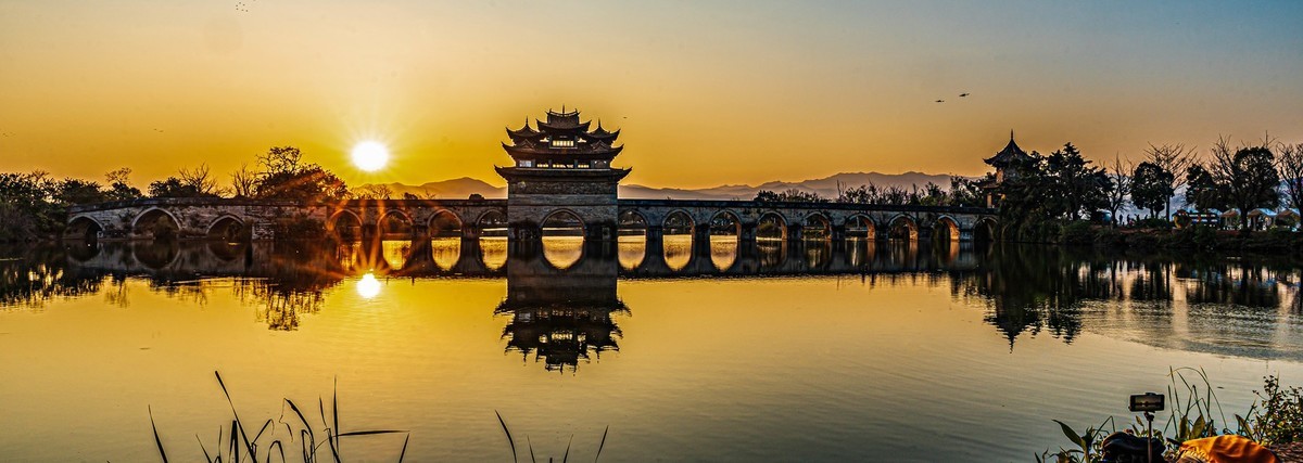 云南红河建水--双龙桥