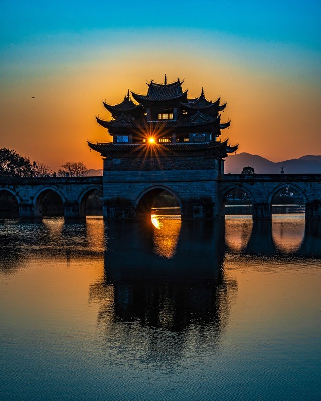 云南红河建水--双龙桥