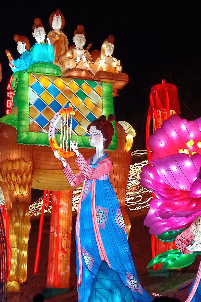 手机片——逛自贡灯会（唐风宋韵）