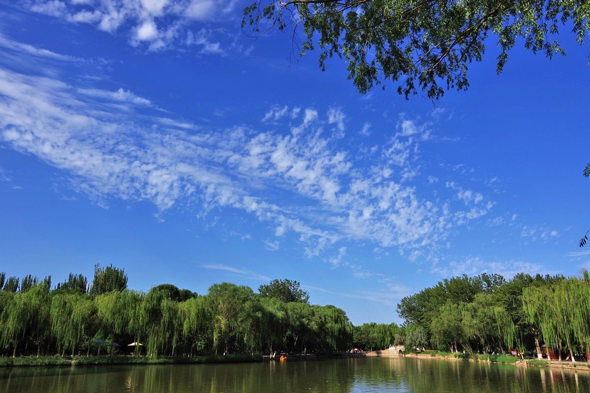 宾得的直出色彩确实很不错！