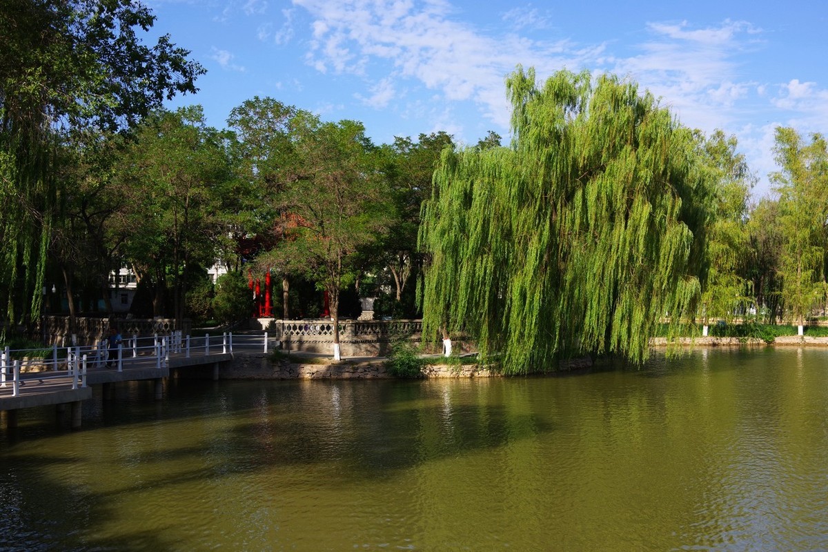 宾得的直出色彩确实很不错！