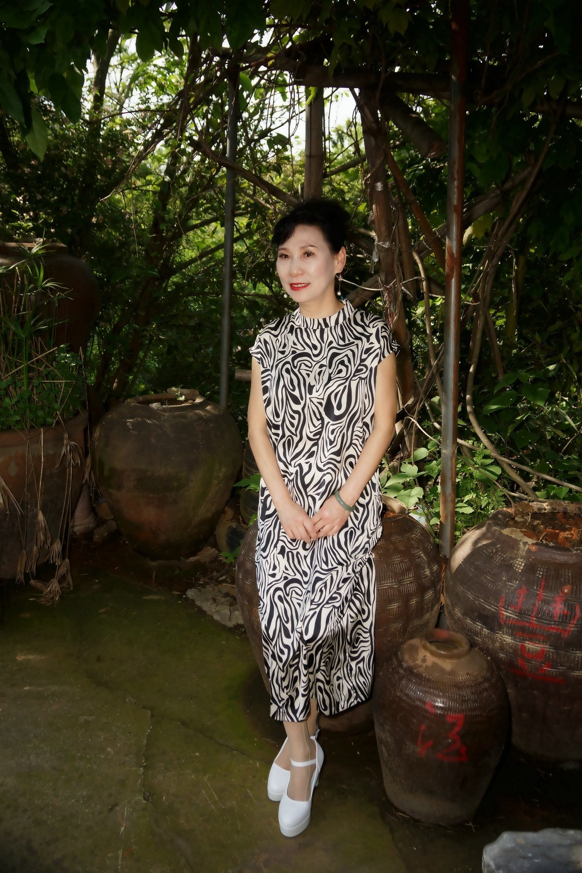 环境人像---寂静的小山村！