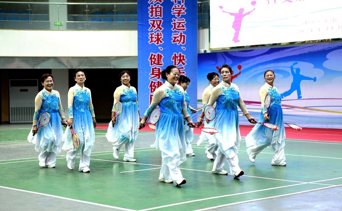 柔力球双拍双球  3