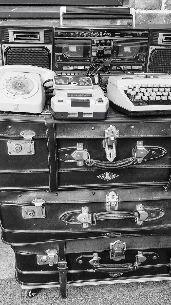 黑 白 味 的 东 关 街 （ 四 ）