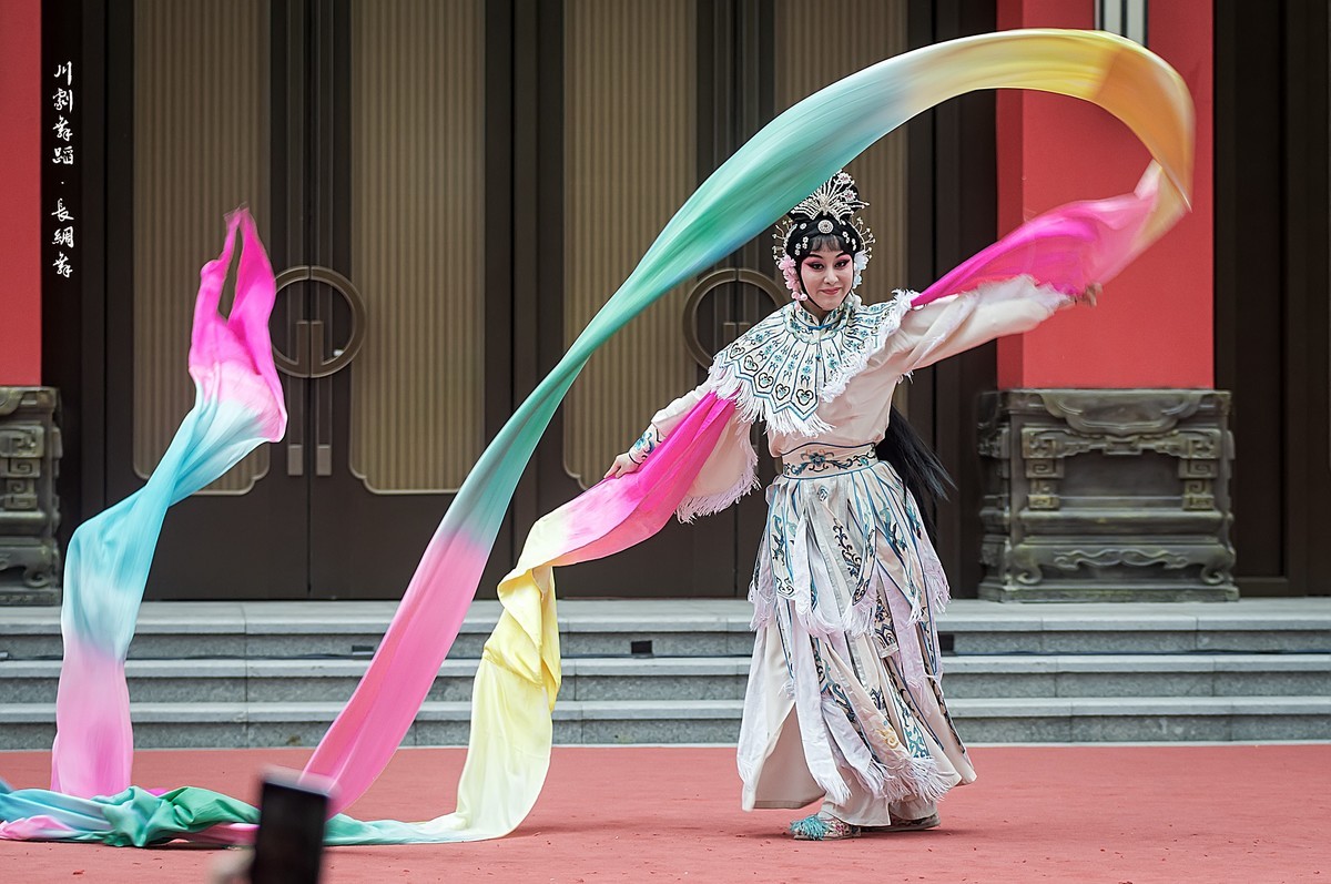 舞台摄影：《川剧舞蹈·长绸舞》