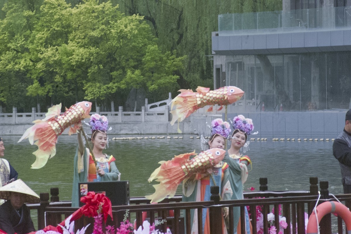 五一节的太原市龙潭公园之八