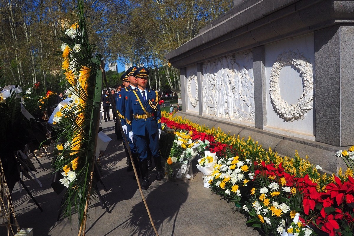 清明祭英烈 传承爱国情