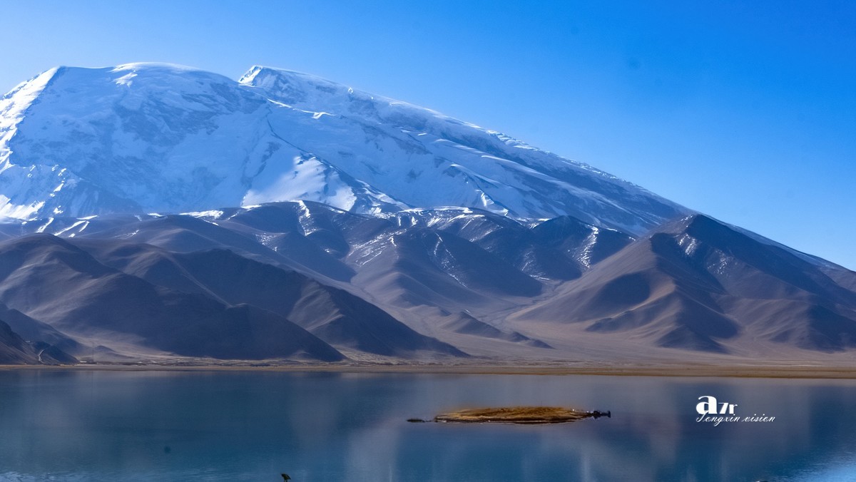 南疆行——帕米尔高原慕士塔格峰、喀拉库勒湖、公格尔九别峰（5）