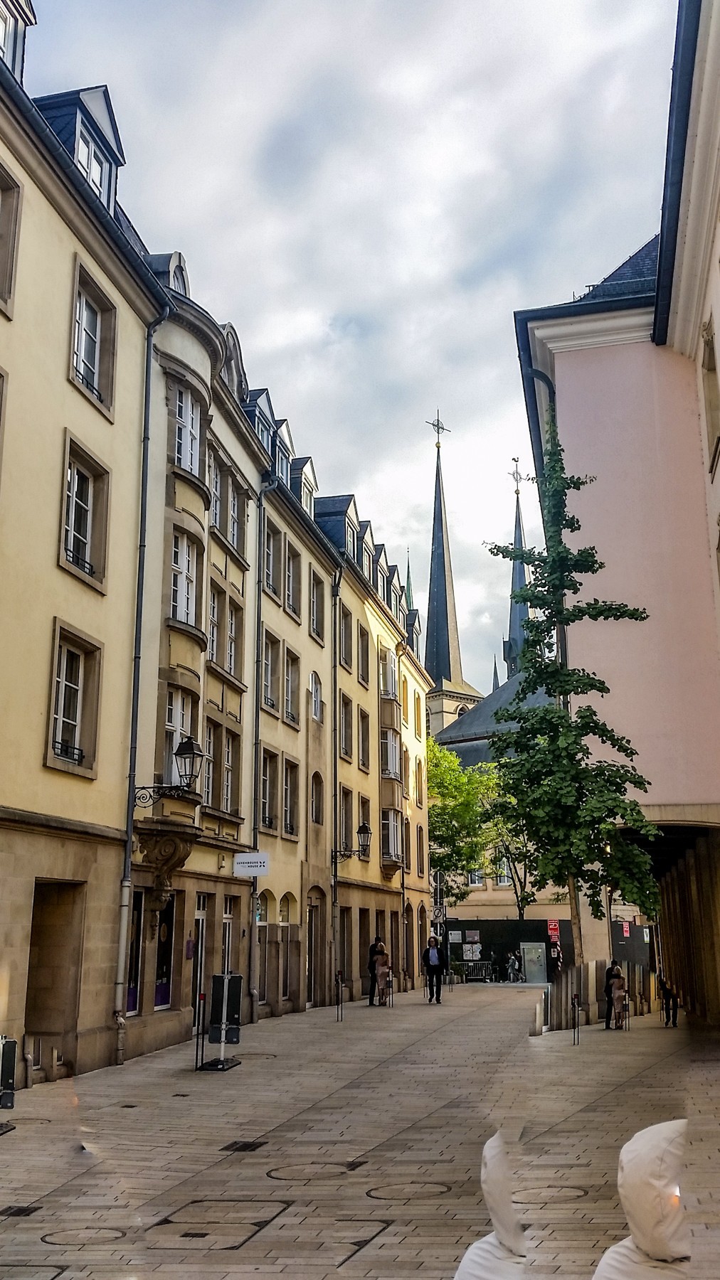 欧陆（点滴）纪实