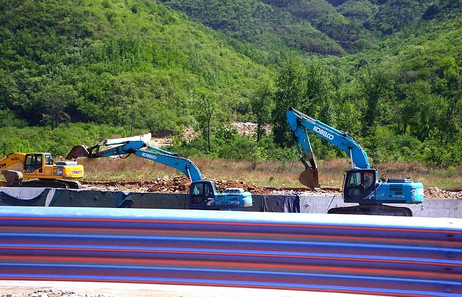 《不老松：纪实摄影》【大好河山系列报導】旅游片：前往邯郸的髙速公路上行摄！ (12)