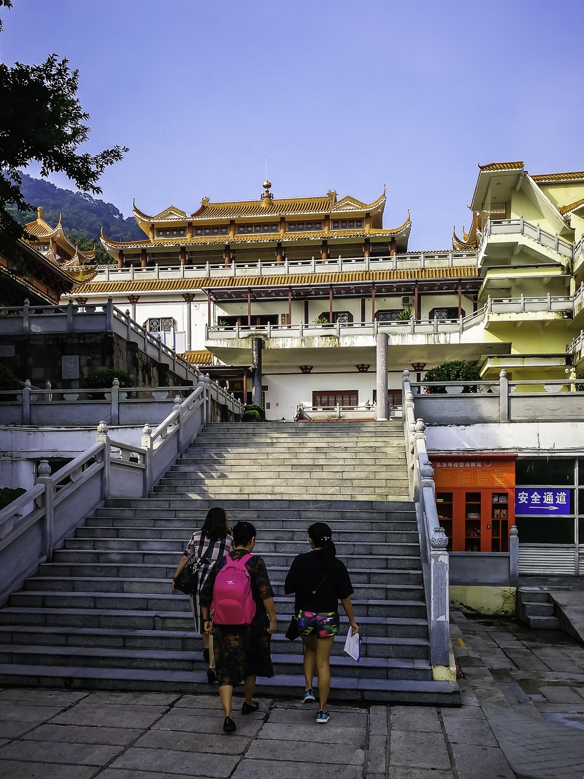 深圳弘法寺 ~ 掠影-中关村在线摄影论坛