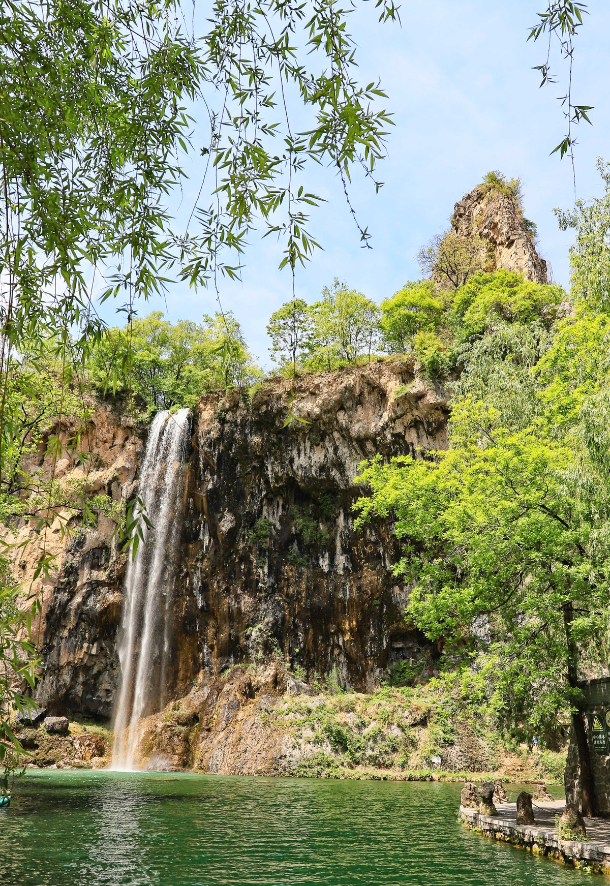 沕沕水风景区