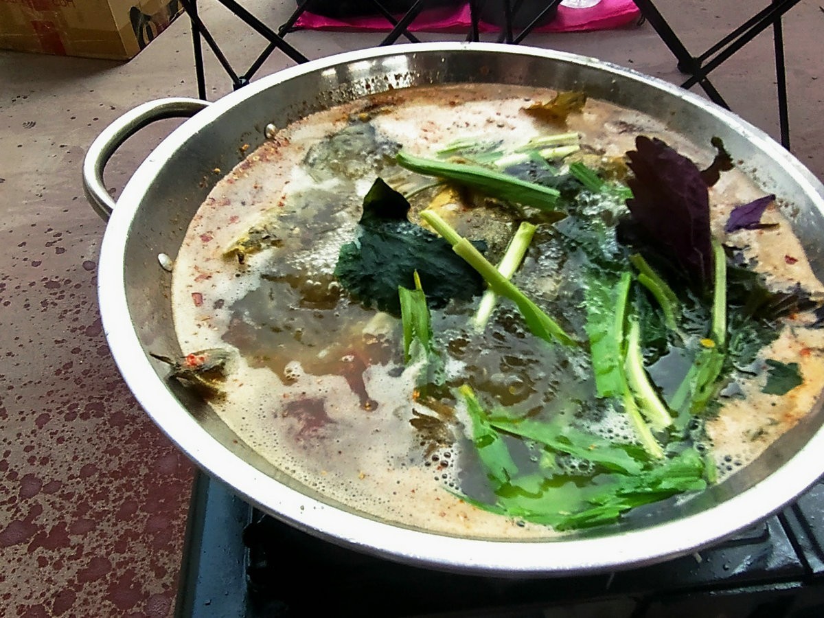 漫步星城 走街串巷（196）春游踏青  别忘野炊