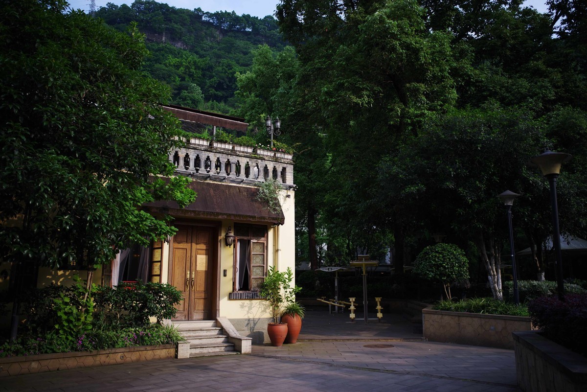 李子坝抗战主题公园